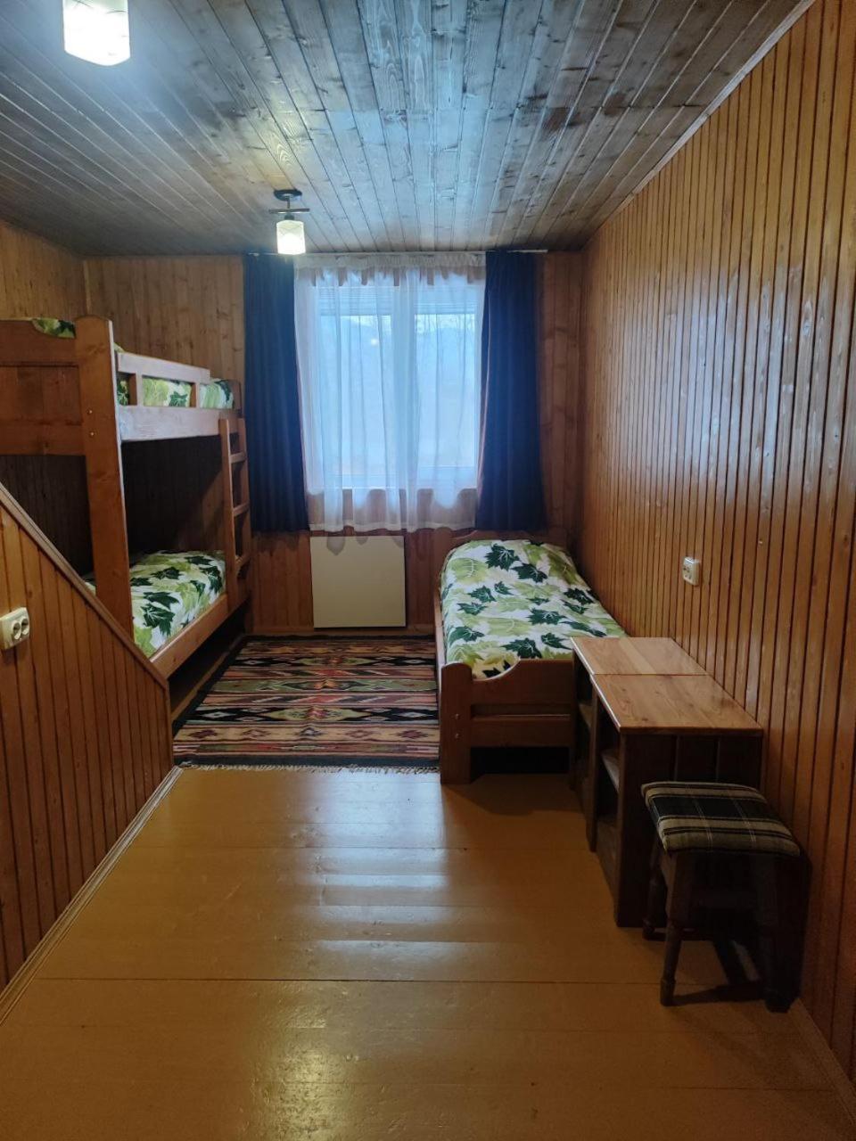 Hotel Рада Дараба à Krasnik Extérieur photo